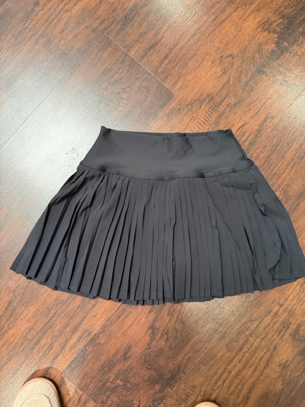 Black Pleated Tennis Skater Skirt with shorts underneath - Picture 4 of 5